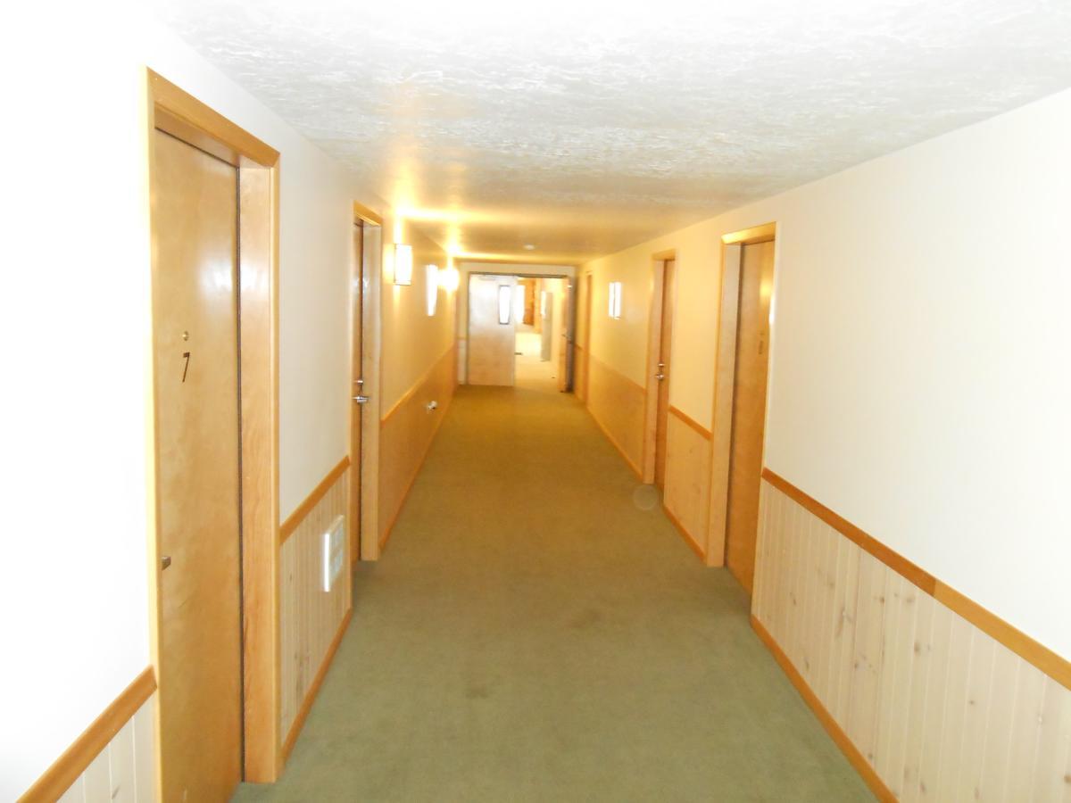 Ninepipes Lodge Polson Exterior photo